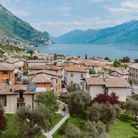 Campolivo Apartment Gargnano